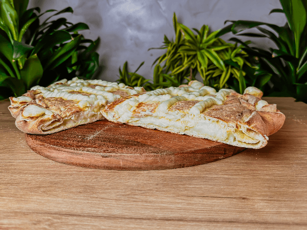 CALZONE 4 QUEIJOS